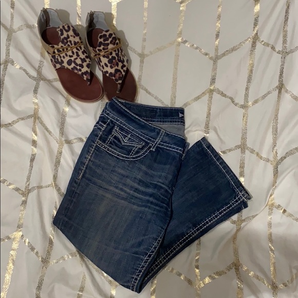 Capris - Picture 4 of 5